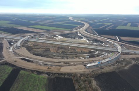 KUZMIN-SREMSKA RAÇA ROAD