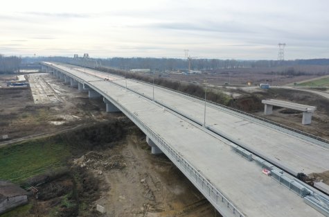 KUZMIN-SREMSKA RAÇA ROAD