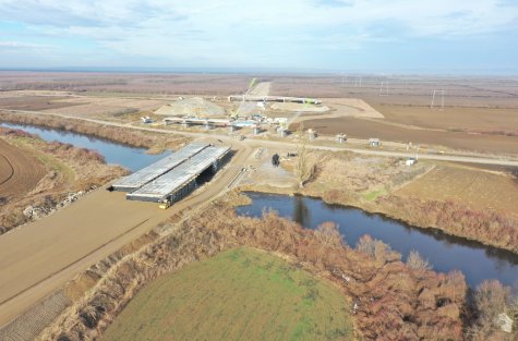 KUZMIN-SREMSKA RAÇA ROAD