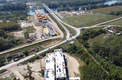 KUZMIN-SREMSKA RAÇA ROAD