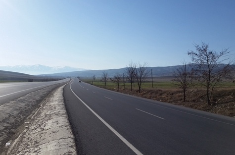 AKŞEHİR-AFYON YOLU SANAT YAPILARI VE YOL YAPIM İŞİ
