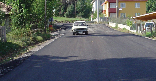 KBB BEKİRPAŞA STRASSENBELAG ARBEITEN