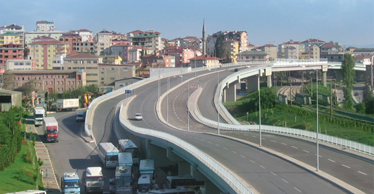 PENDIK KAYNARCA KREUZUNG / STRASSE / BRÜCKE / UNTERFÜHRUNG