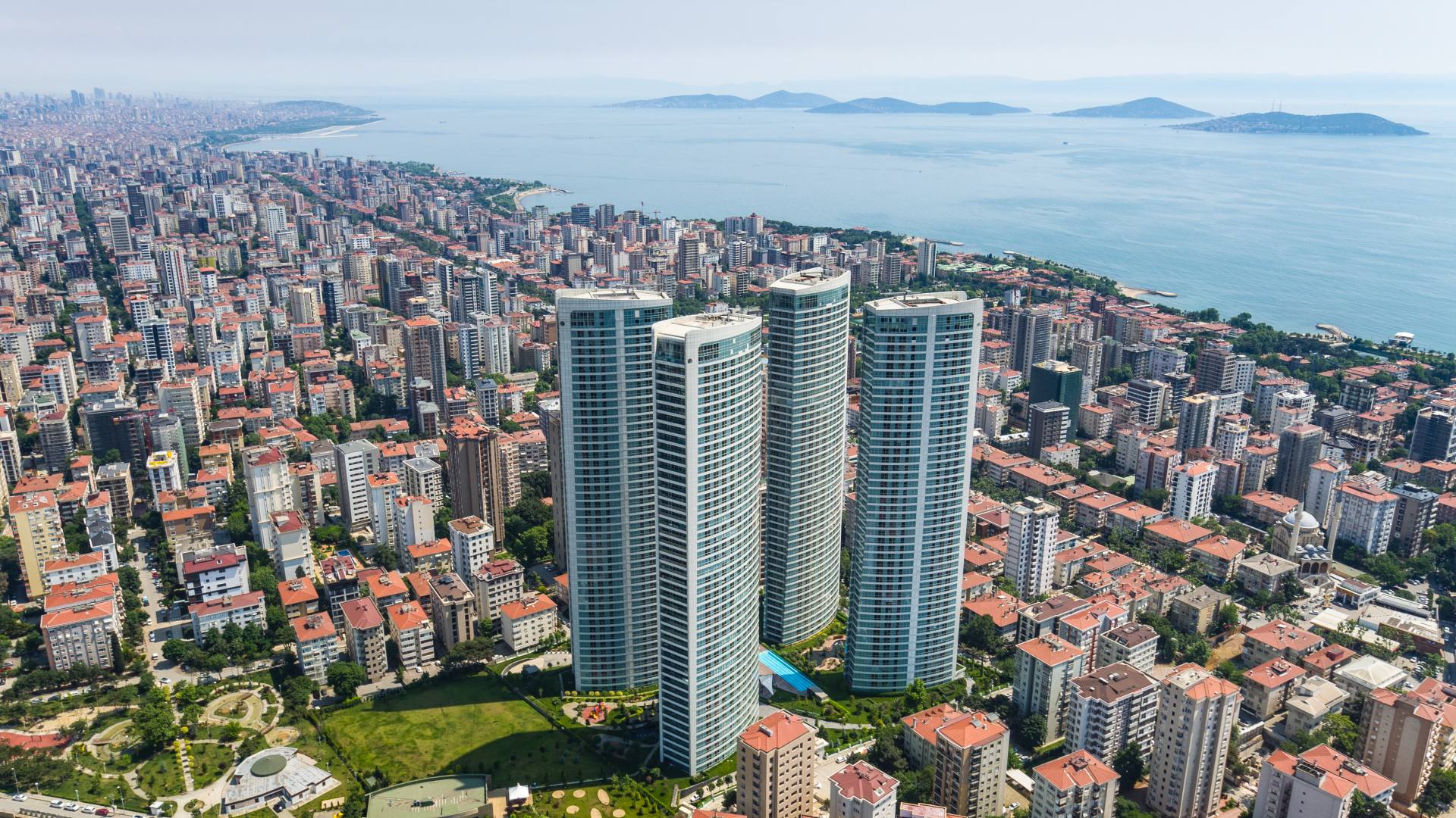 BAĞDAT CADDESİ FOUR WINDS