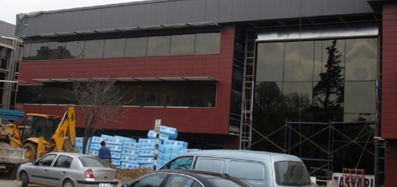 COCA COLA SERVICE BUILDING