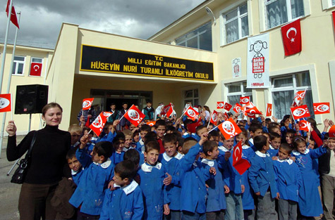 HÜSEYİN NURİ TURANLI İLKÖĞRETİM OKULU